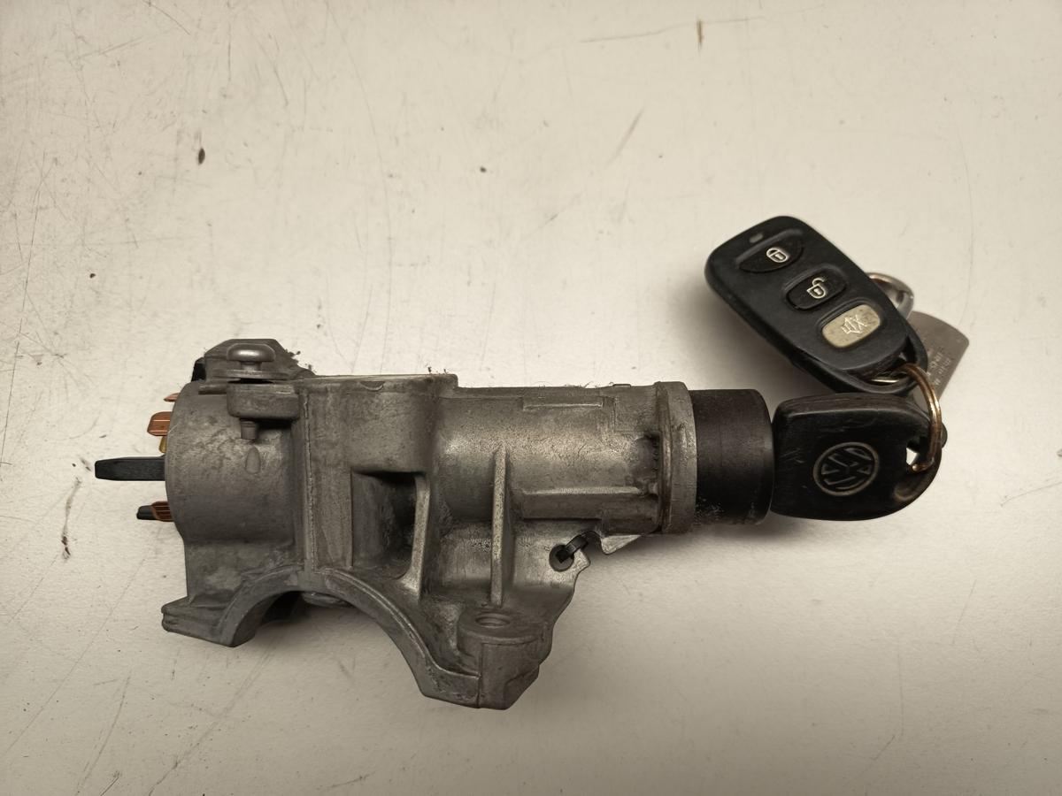 VW T5 original Z&uuml;ndschloss mit Schl&uuml;ssel 4B0905851C Baujahr 2006