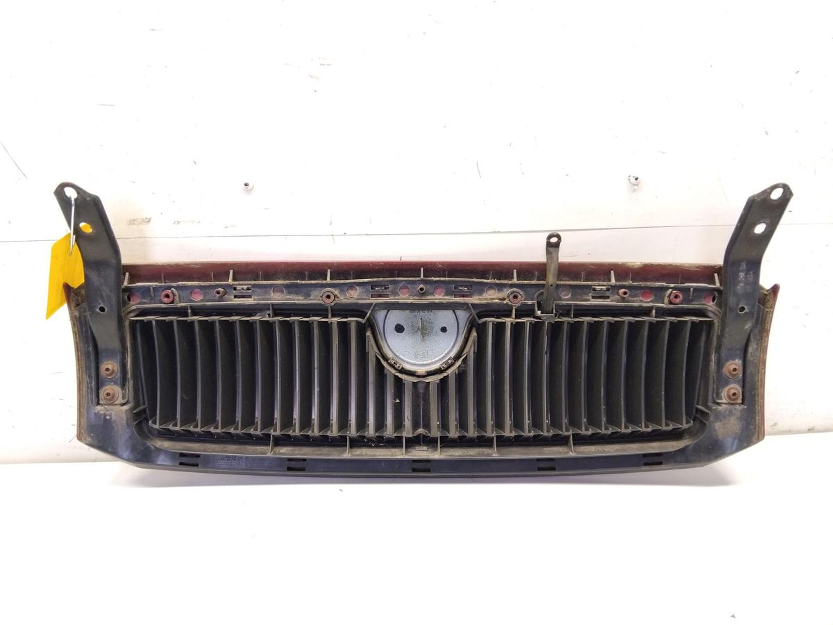 Skoda Fabia 1 6Y original Kühlergrill mit Rahmen LF3W Flamencorotmet. BJ2006