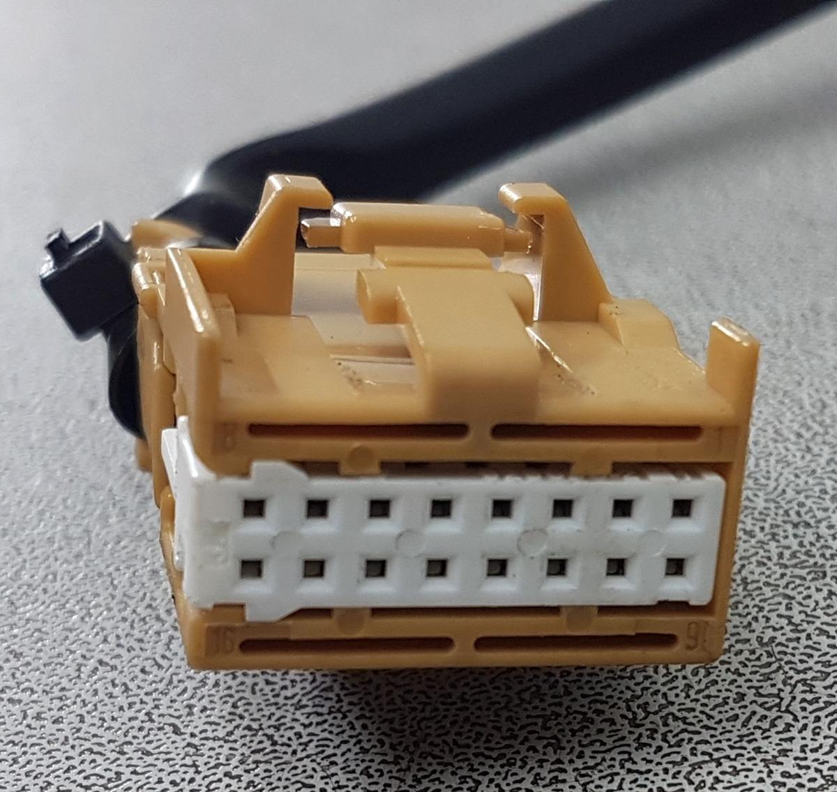 Audi A2 Außenspiegel rechts 8Z1858532 unlackiert schwarz Bj2000 elek 5 Pins