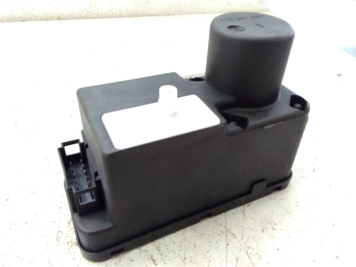 VW Golf 3 Cabrio original Pumpe Zentralverriegelung 1H0962257G Hella BJ1999