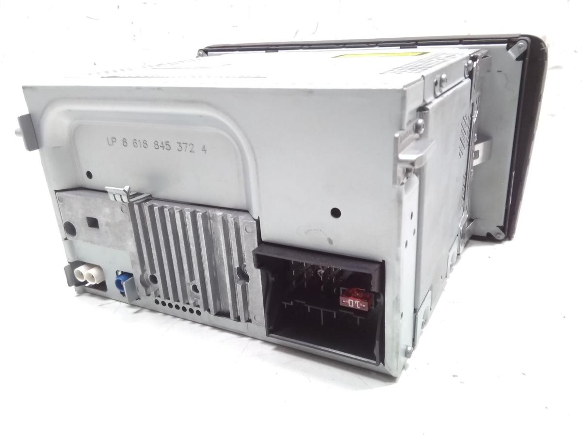 Audi A3 8P Facelift original Radio-Navigationseinheit RNS-LOW 8P0035193E Bj.2010