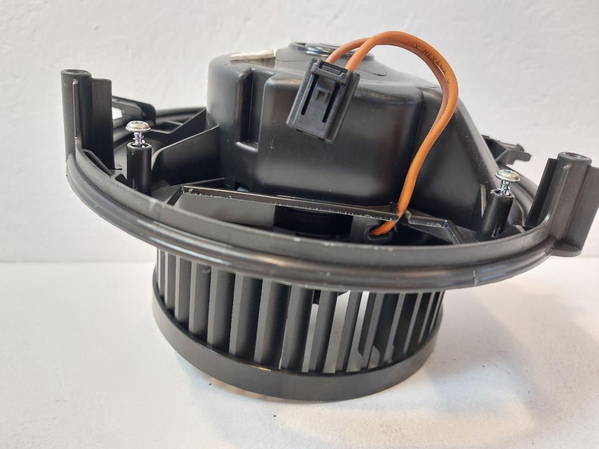 VW Golf 7 VII 5G AU Variant Gebläsemotor Innenraum Heizgebläsemotor OEM Valeo