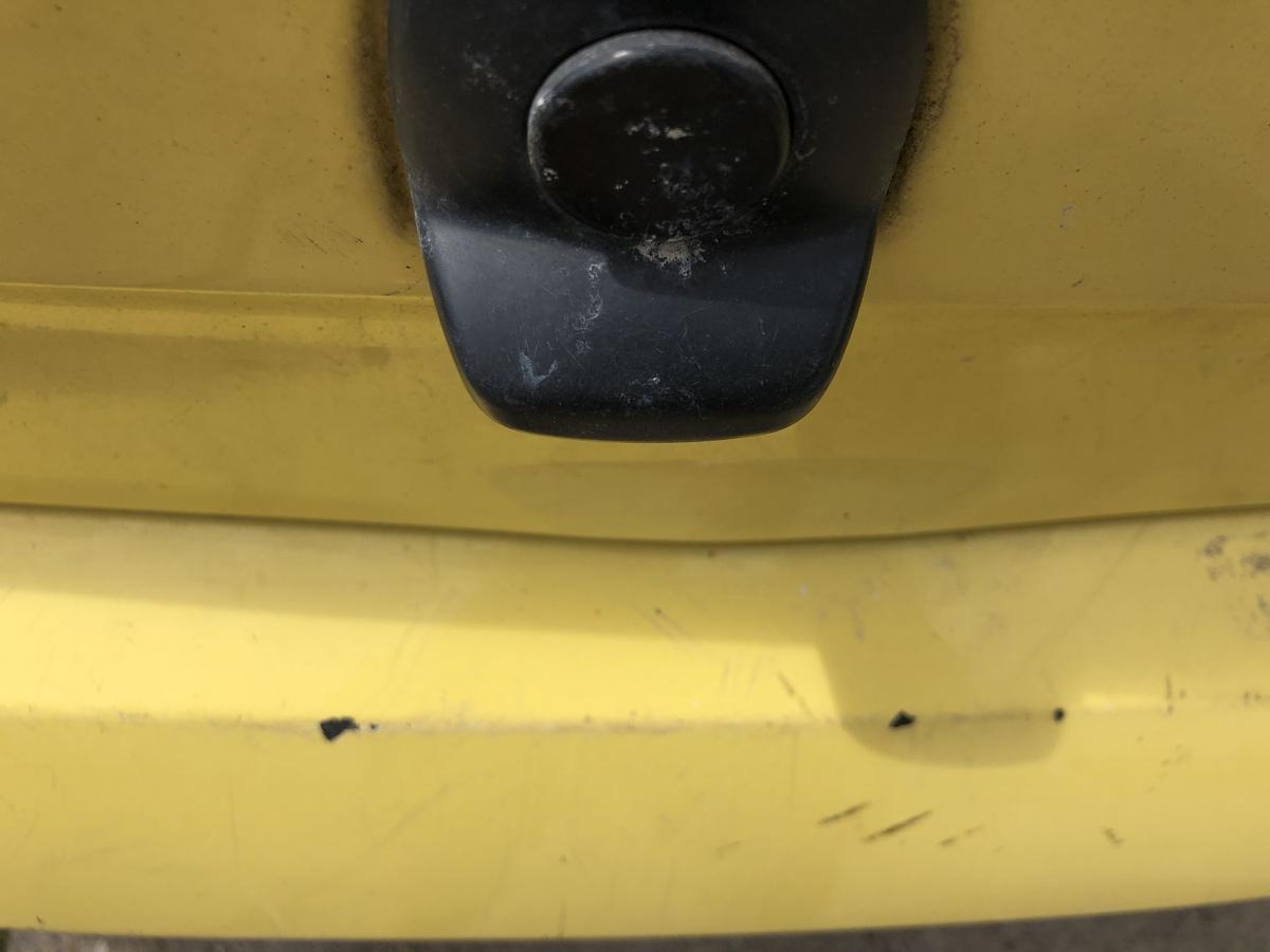 Seat Mii Typ AA Heckklappe mit Heckscheibe LB1B Sunflower Yellow Besch&auml;digt