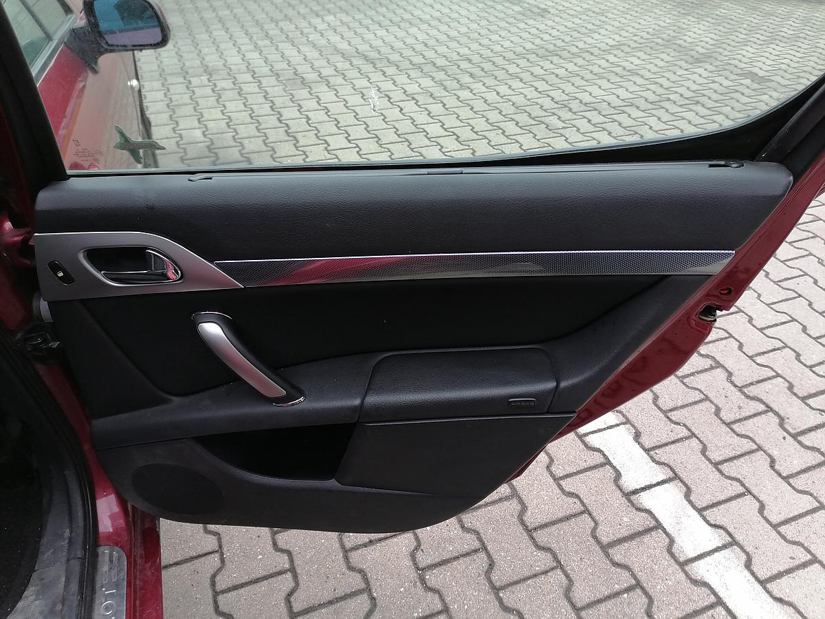 Peugeot 407 Tür hinten rechts Limousine TIEFROT BJ06-08