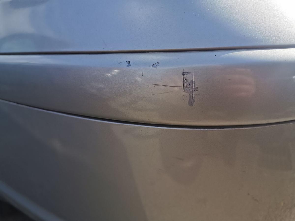 Toyota Avensis T25 Kombi Stossfänger Stossstange Bumper hinten 1C0 RadiantSilver