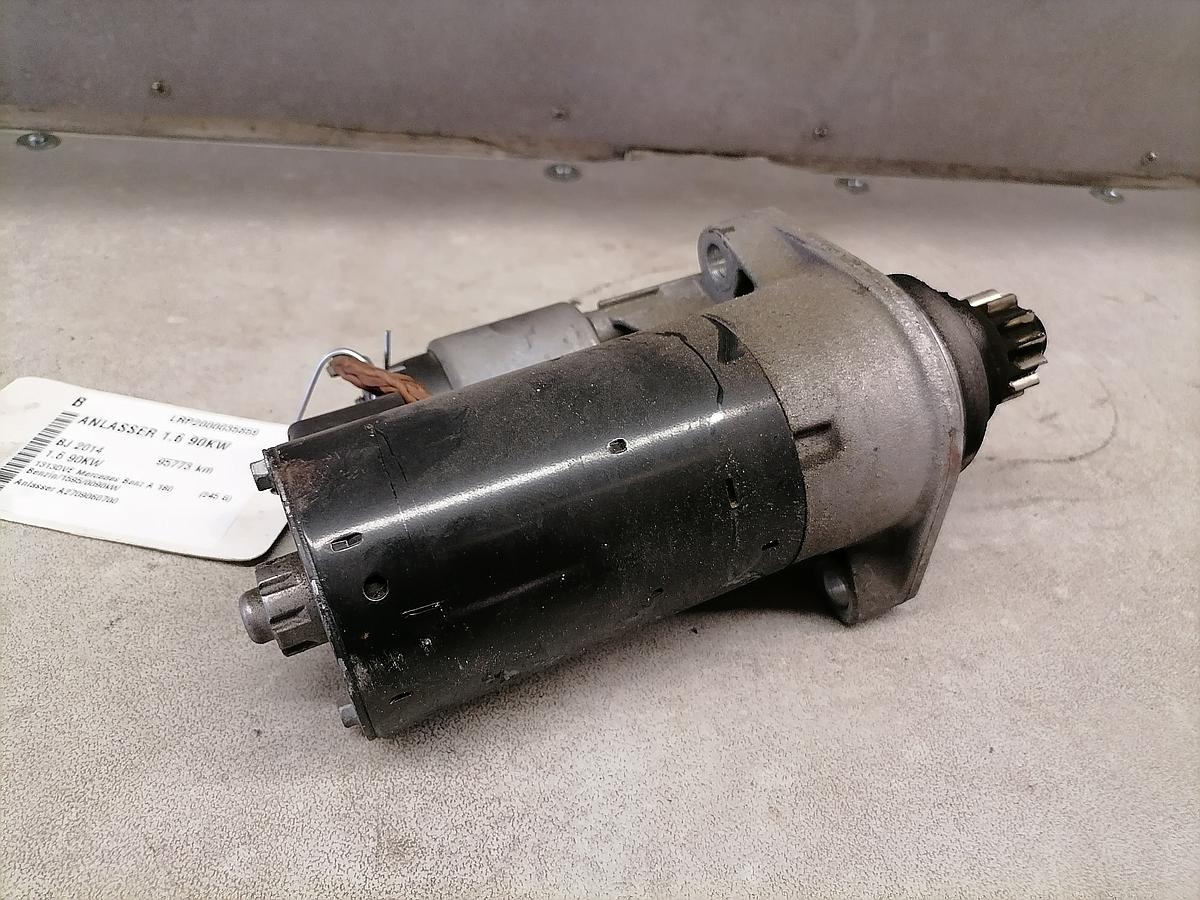 Mercedes A-Klasse W176 BJ14 Anlasser Starter 1.6 90KW A2709060700 Bosch