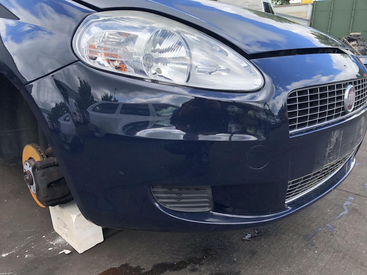 Fiat Grande Punto 199 original Stoßstange Fänger vorn/Front 475 RocknRoll Bj2009