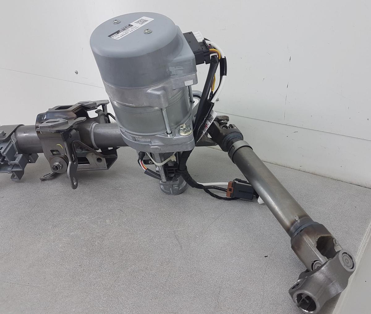 Mitsubishi Eclipse Cross Lenks&auml;ule mit Elektomotor Bj2023 8633A149 Lenkspindel