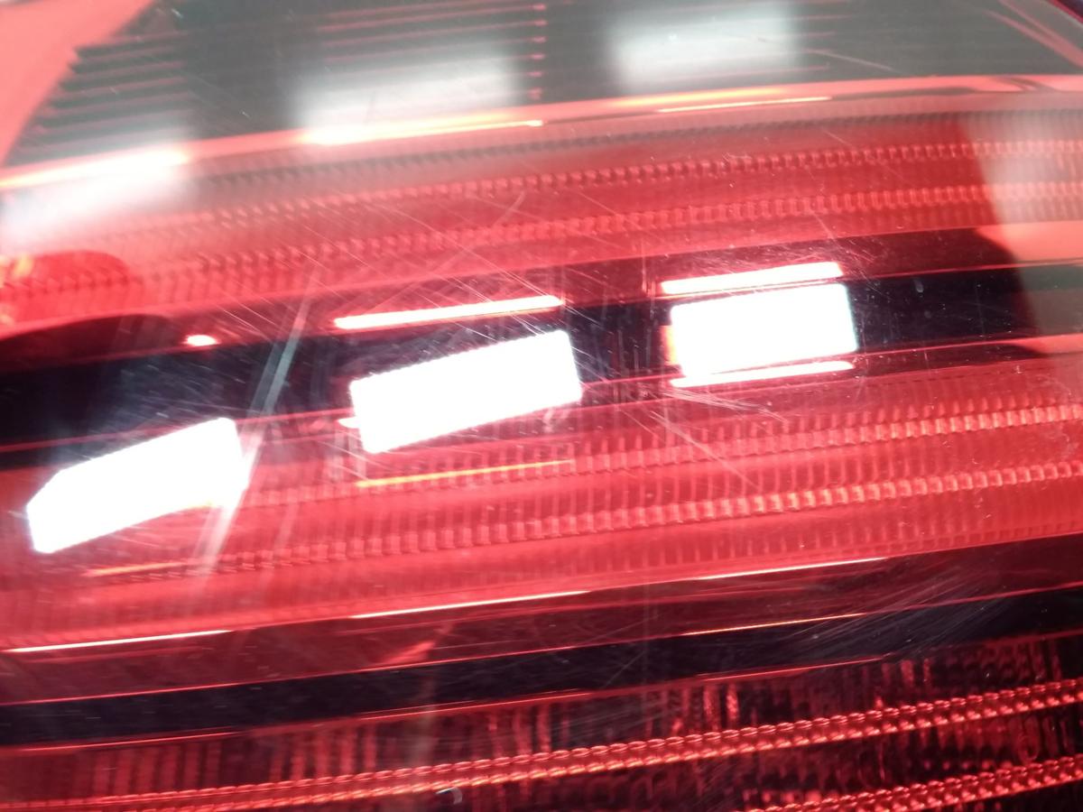 VW Golf 7 Facelift orig.Rückleuchte Heckleuchte rechts außen LED Fließheck BJ17