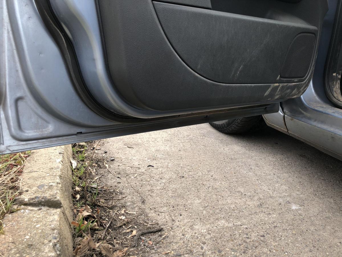 Ford Focus DA3 T&uuml;r vorn links Fahrert&uuml;r Rohbau nur bis 2008 Tonic Metallic