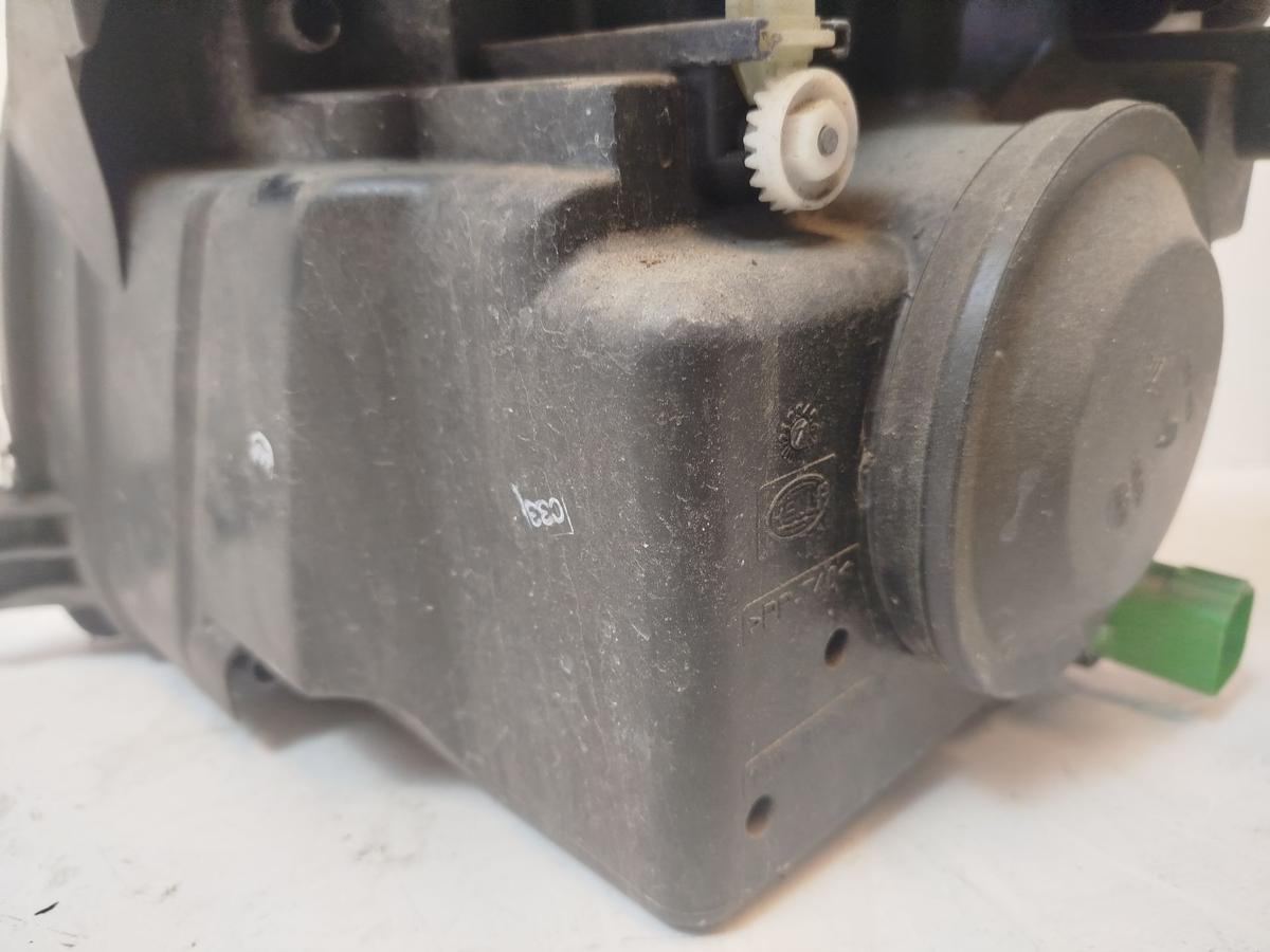 Ford Fusion JU2 Scheinwerfer Hauptscheinwerfer Frontscheinwerfer rechts bis 2005