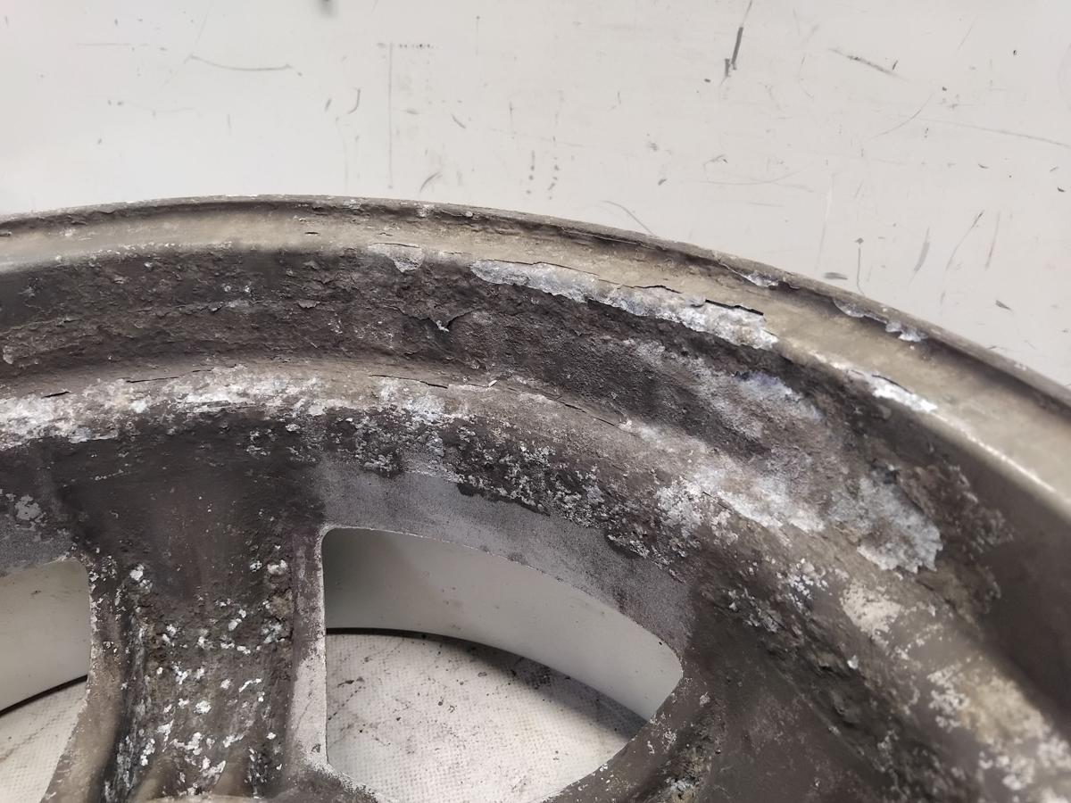 original Alufelge Volvo 6Jx15 ET20 6x15x20 1272356 Volvo 240 Turbo Bj.1980