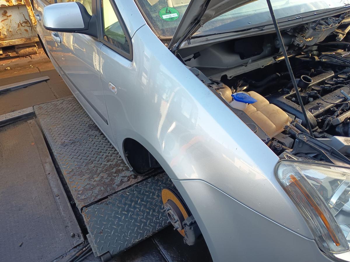 Ford Focus C-Max original Kotfl&uuml;gel rechts Seitenteil Polarsilber Bj 2006