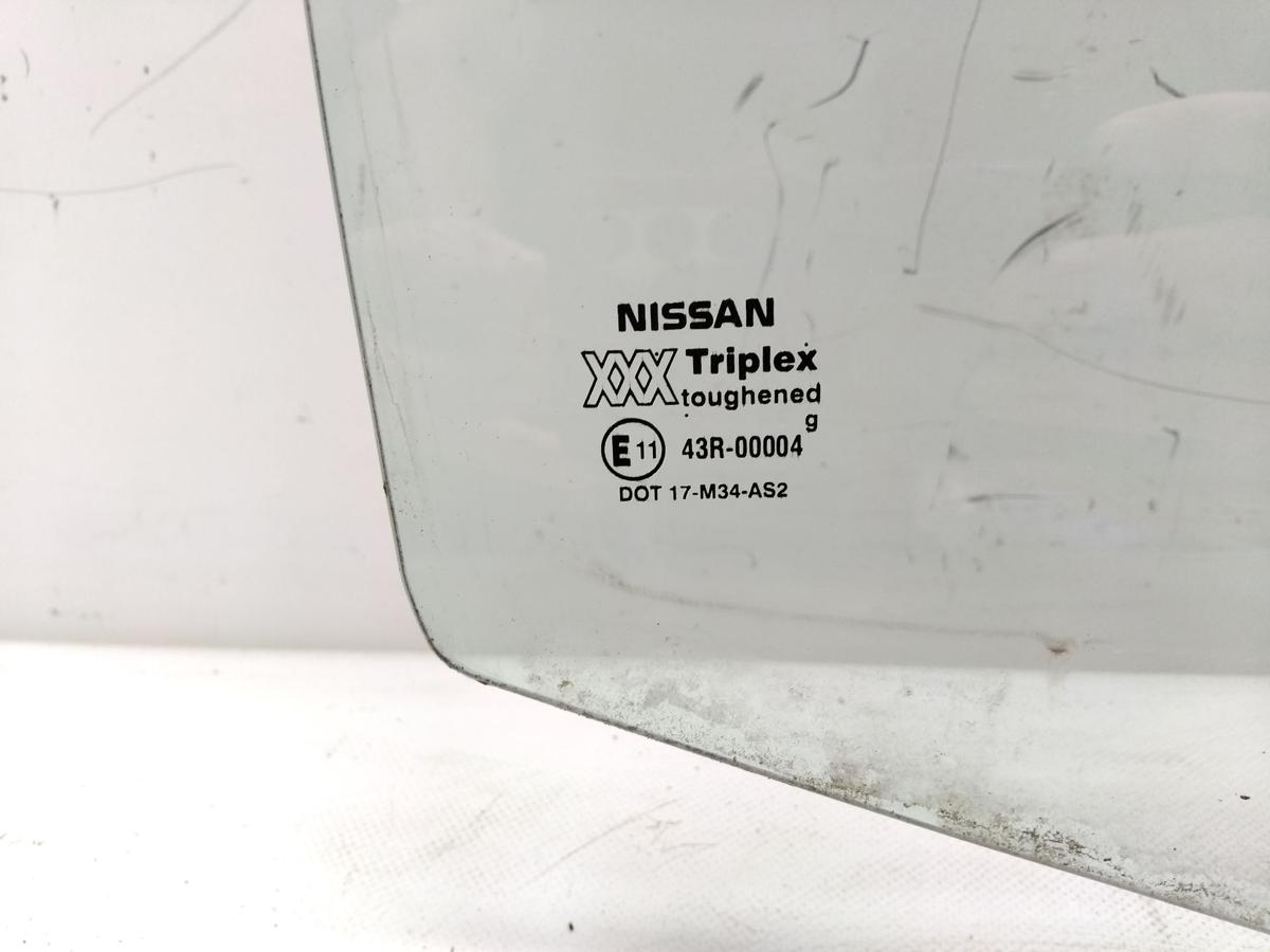 Nissan Micra K11 original T&uuml;rscheibe vorn rechts 3-t&uuml;rig gr&uuml;ncolor BJ2001