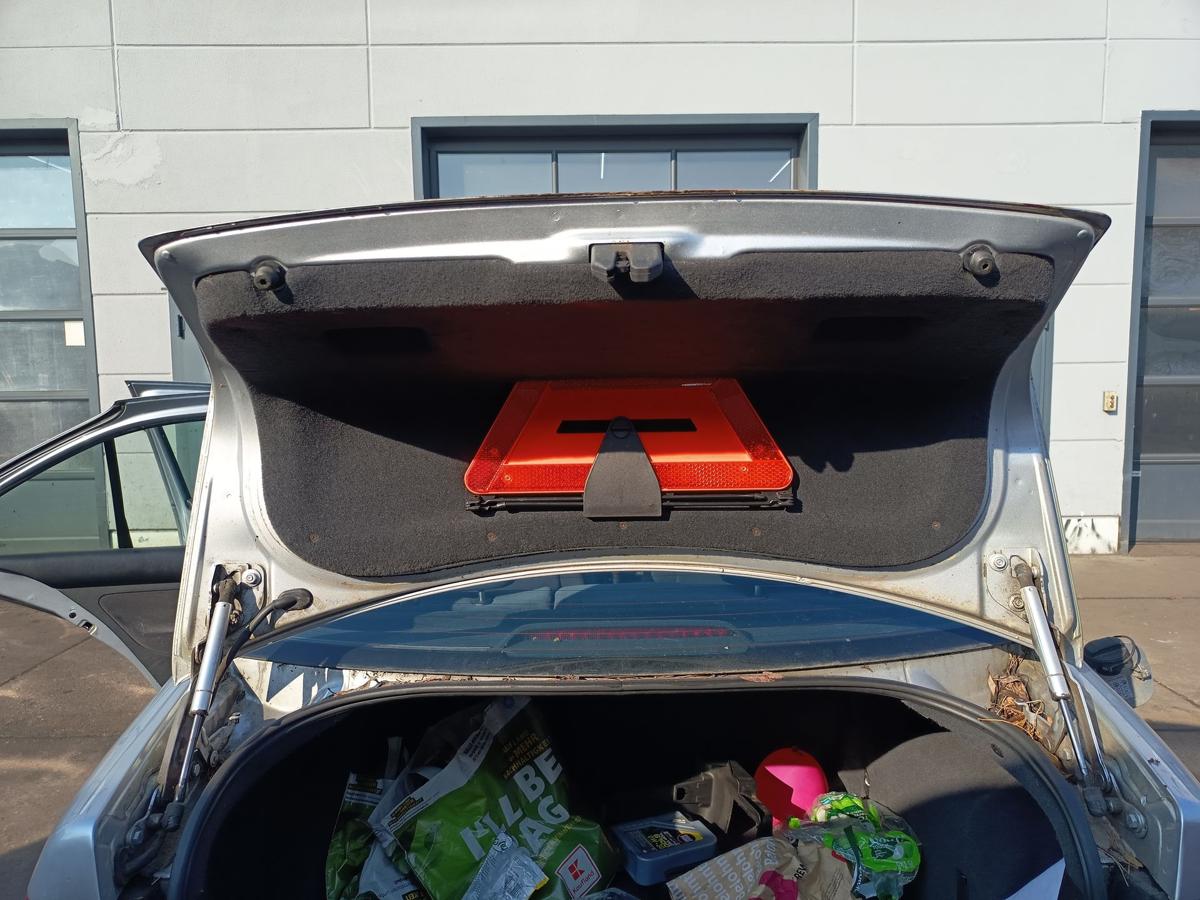 VW Bora 1J original Heckklappe Deckel hinten Limo A7W Reflexsilber Bj 2001