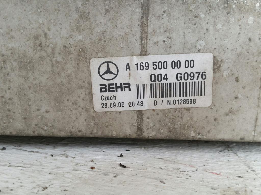 Mercedes W169 A-Klasse orig. Ladeluftkühler A1695000000 Behr