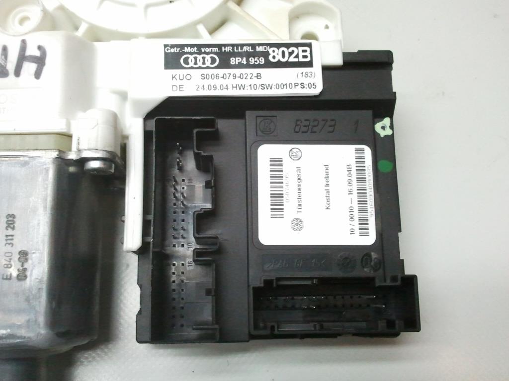 Audi A3 8P BJ2005 Fensterhebermotor Tür hinten rechts 8P4959802B