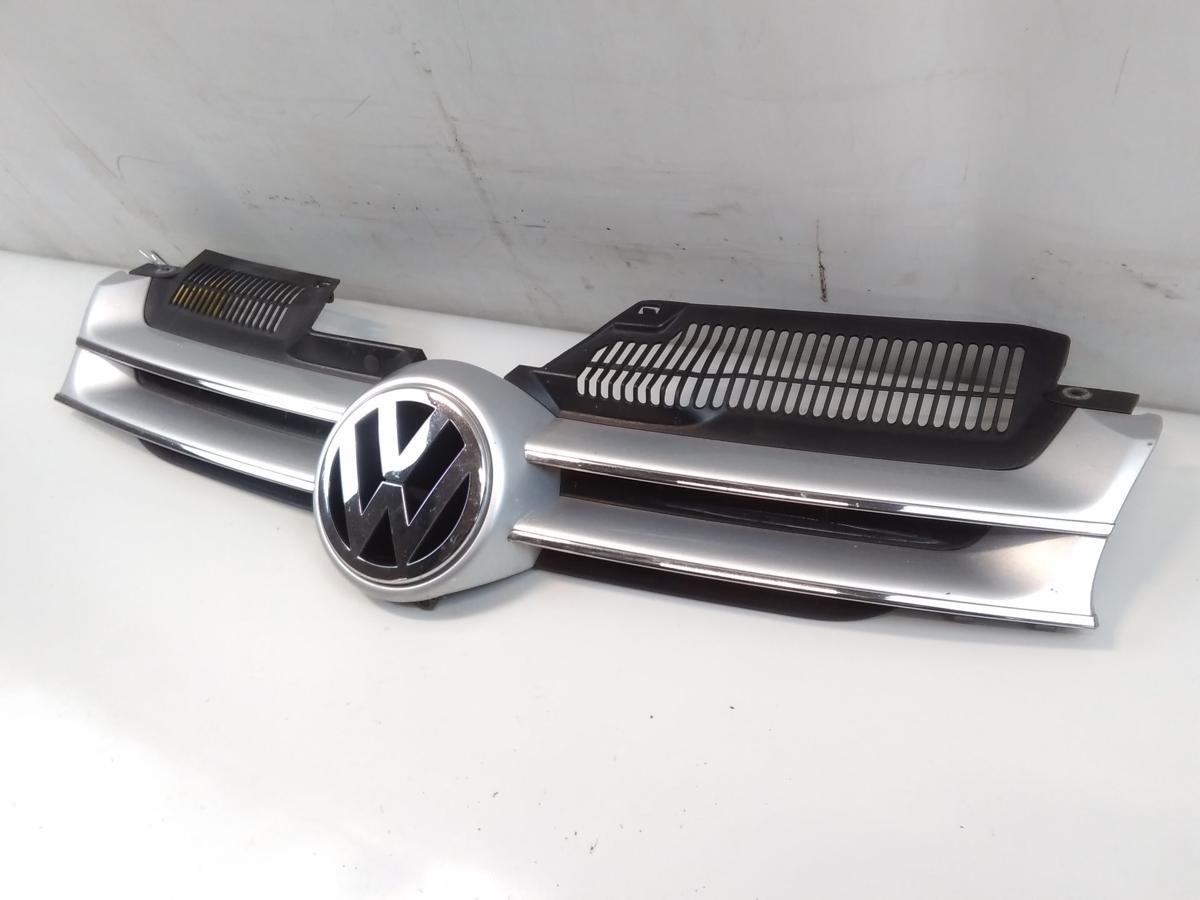 VW Golf 5 1K original K&uuml;hlergrill LA7W reflexsilbermetallic mit Emblem BJ2008