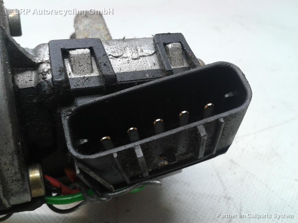 Opel Astra G Wischermotor vorn 0390241182 BOSCH ohne Wischergestänge BJ2001