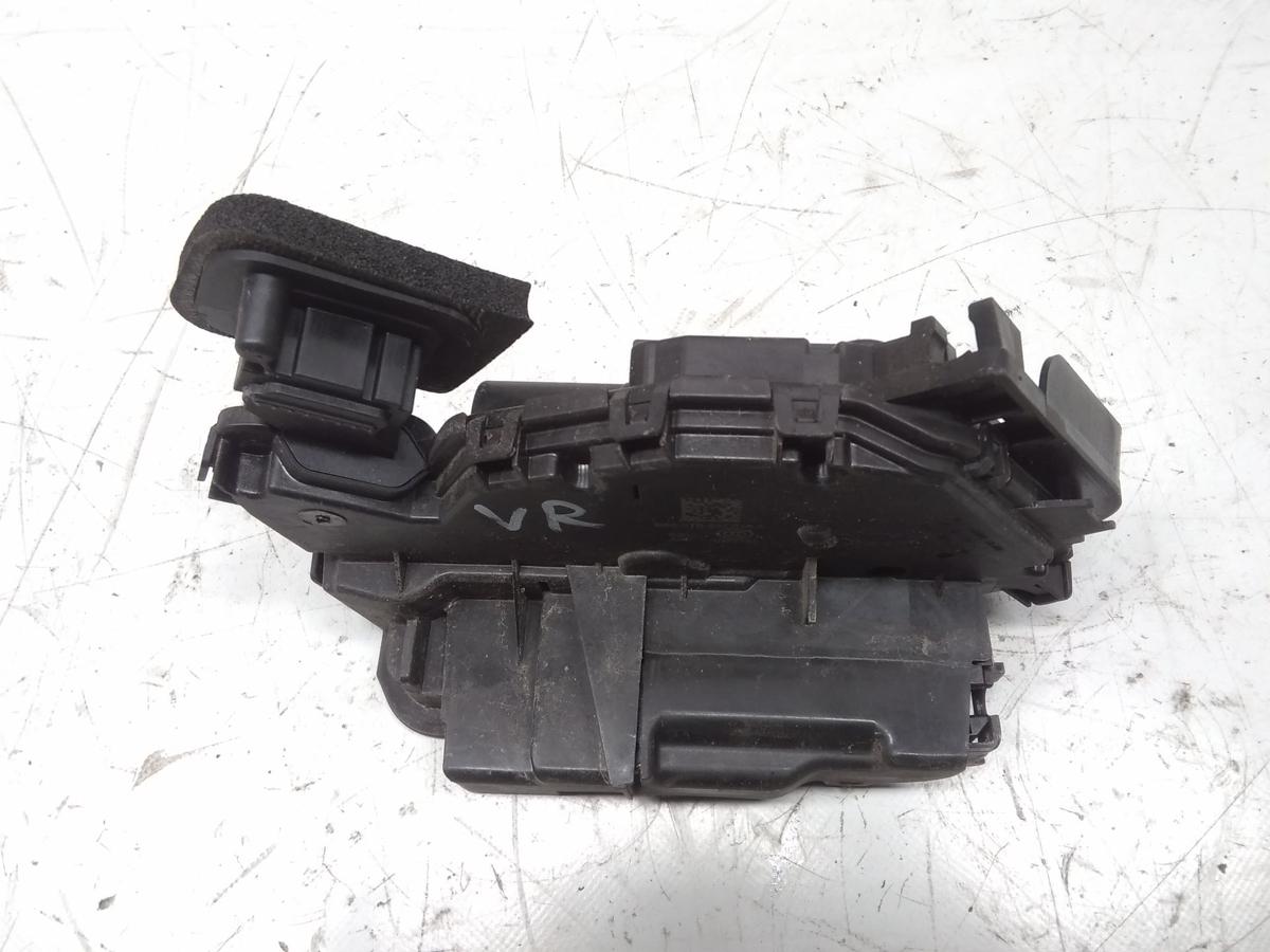 VW Golf 7 original T&uuml;rschlo&szlig; vorn rechts mit ZV 5TB837016A Bj.2017