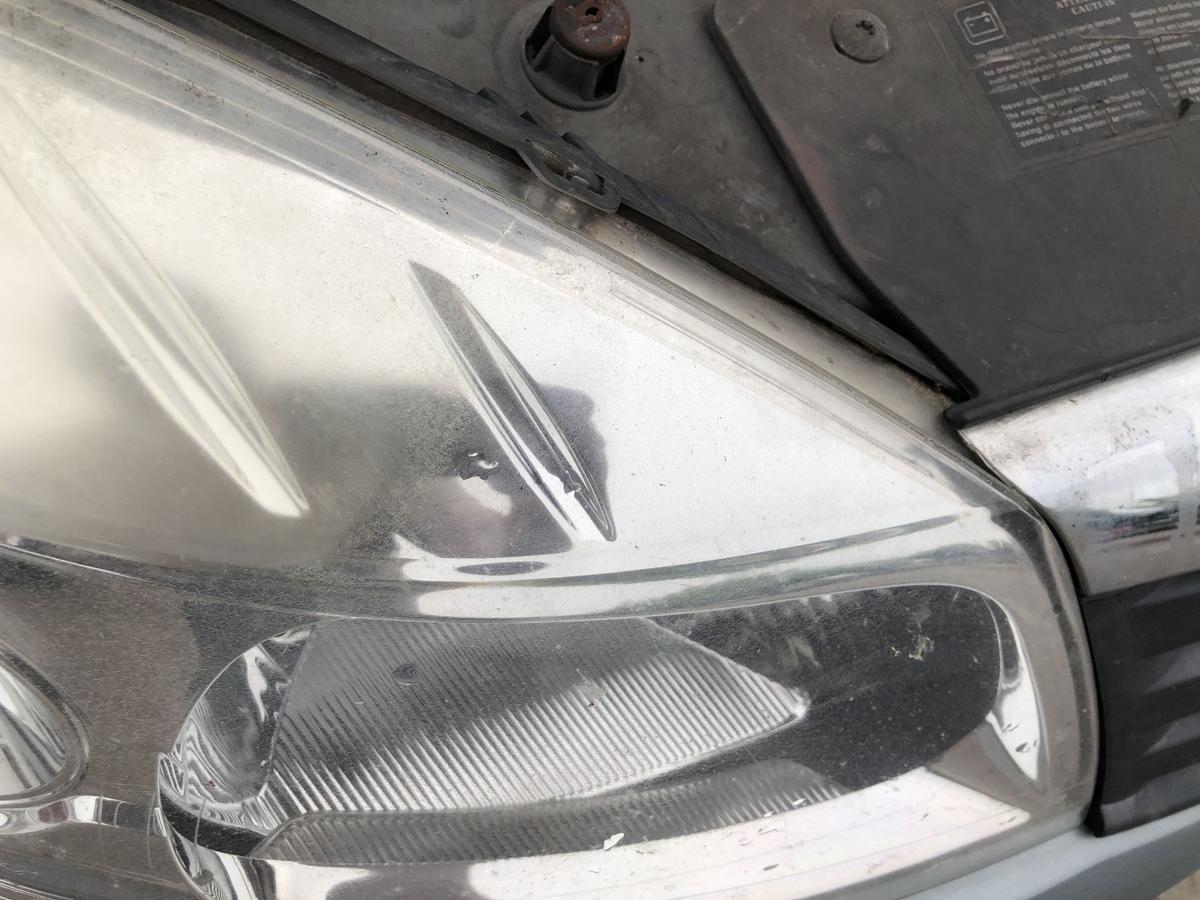 Dacia Sandero BS0 Scheinwerfer vorn rechts Beifahrerseite Halogen Tr&uuml;bung