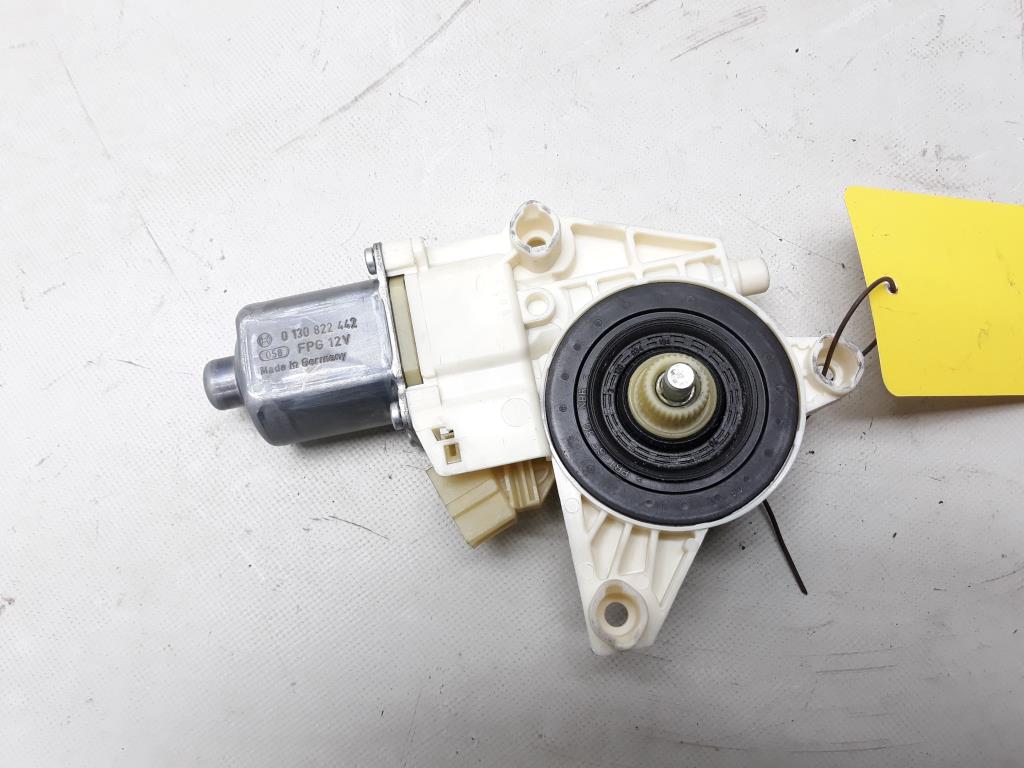 Mercedes C-Klasse W204 2048200542 Fensterhebermotor Tür hinten rechts BJ2008