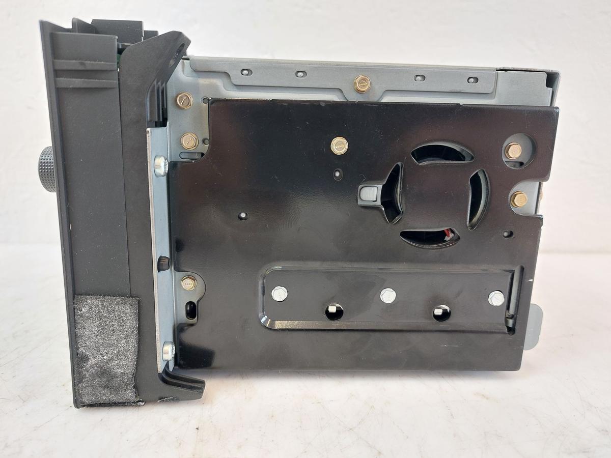 Saab 9-3 YS3 Radio Autoradio CD Naviagtion Delphi Code fehlt Navigationsgerät