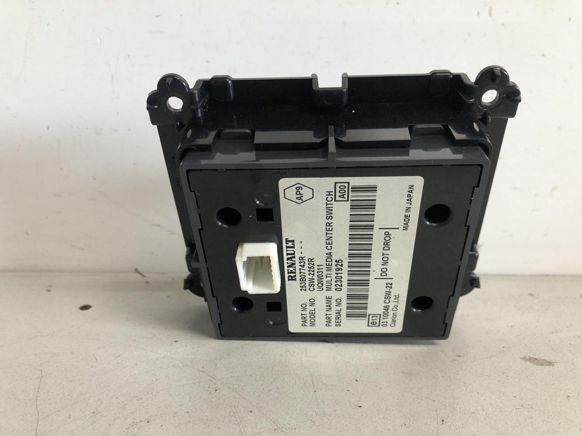 Renault Laguna III original Radiobedienung Schalter 253B07743R Bj 2010