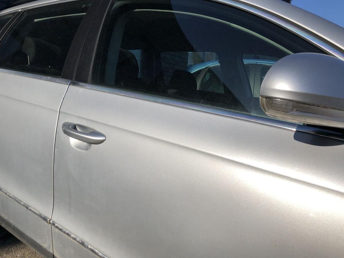 VW Passat 3C B6 T&uuml;r vorn rechts Beifahrert&uuml;r im Rohbau LA7W Reflexsilber Met
