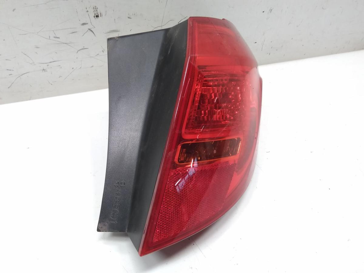 Opel Meriva B original Rückleuchte Heckleuchte rechts außen BJ2012