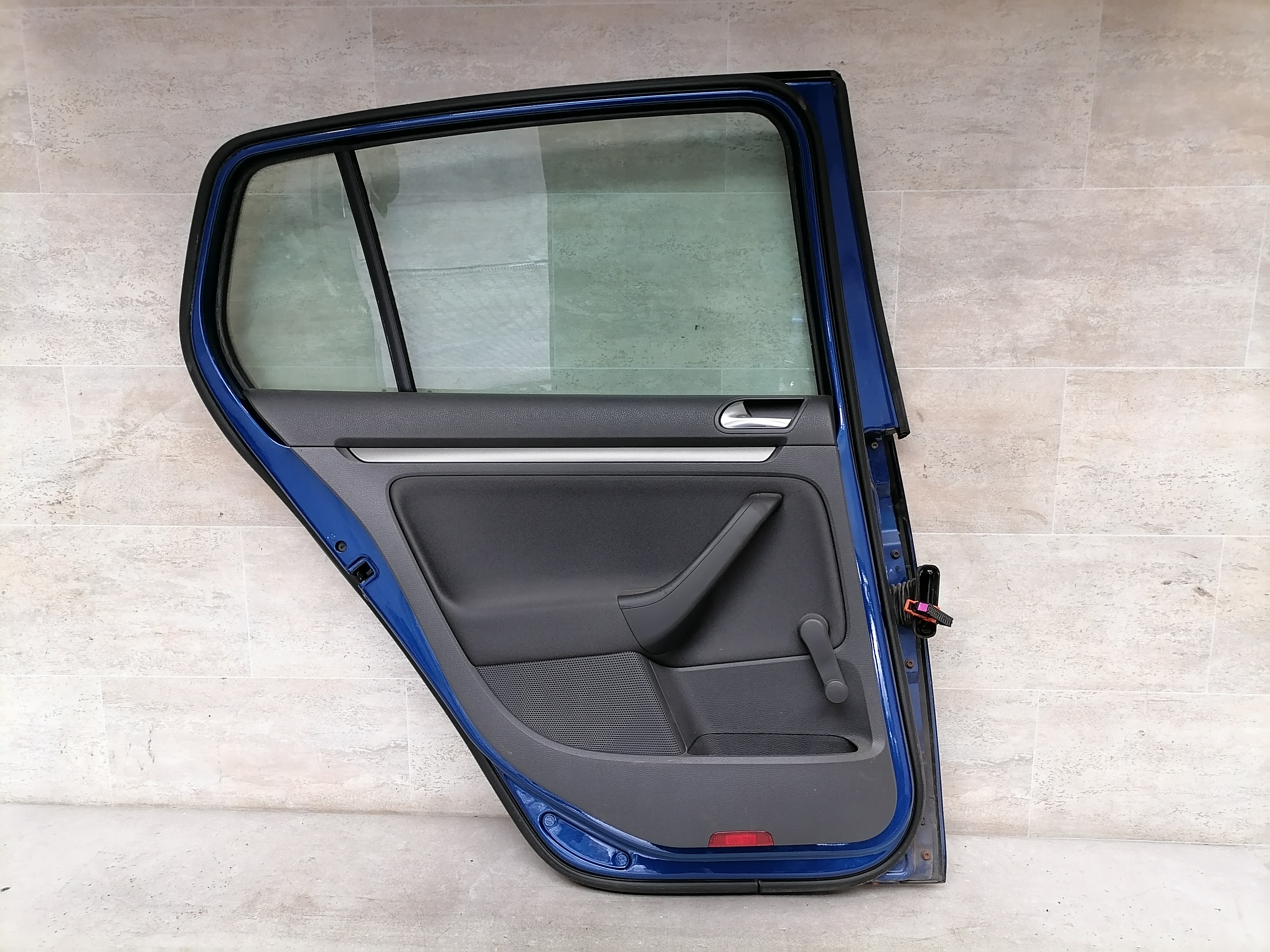 VW Golf 5 (V) 03-08 Tür hinten links Fließheck LC5J Blau