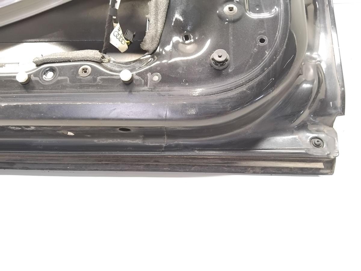 Audi A6 4F original T&uuml;r vorn links LZ9W Ebonyschwarz Metallic Rohbau BJ2004