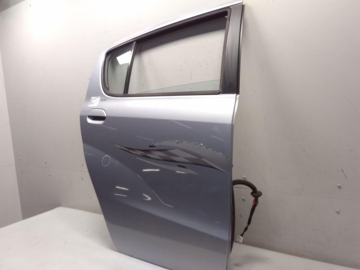 Daihatsu Cuore L276 T&uuml;r hinten rechts silber S28 Bj.2008