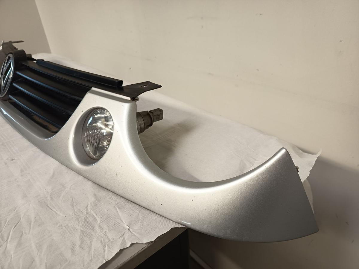 VW Lupo 6X orig Kühlergrill Grill mit Emblem Blinker LA7W Reflexsilber Bj 2003