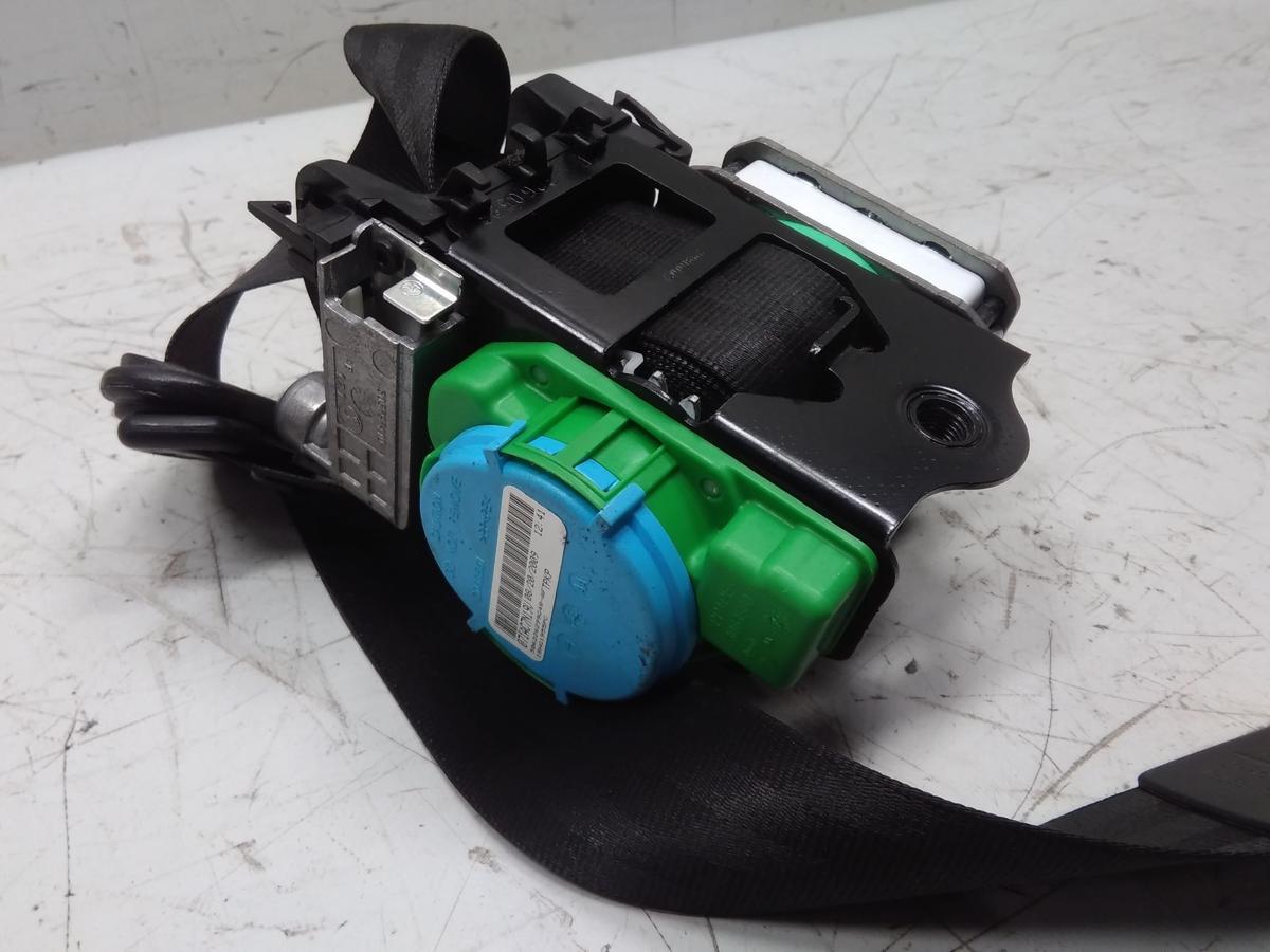 Audi A4 8K B8 original Sicherheitsgurt vorn links schwarz unfallfrei Bj.2009