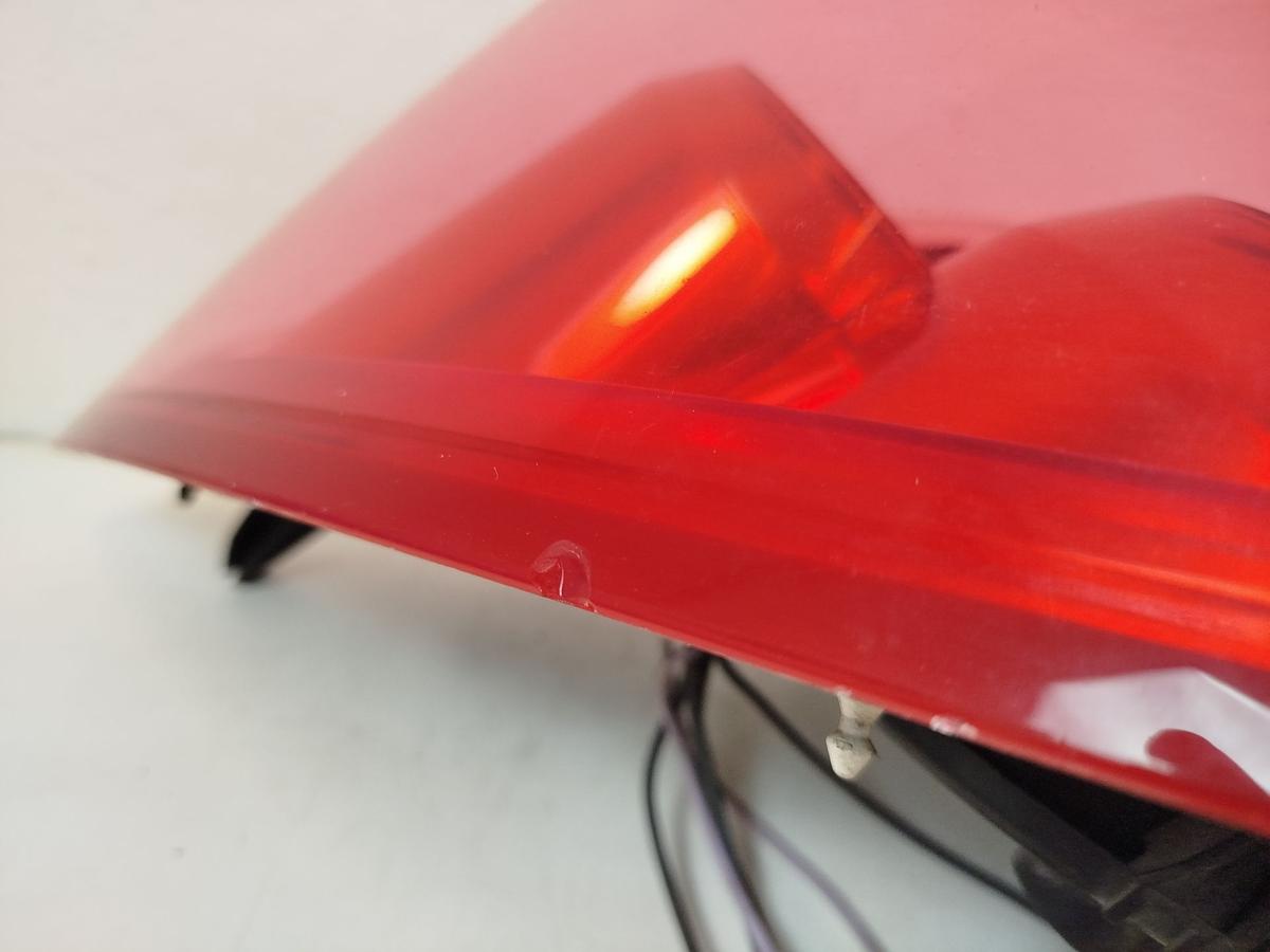 Nissan Primera P12 Fliessheck R&uuml;ckleuchte links R&uuml;cklicht Heckleuchte 5 t&uuml;rig OE