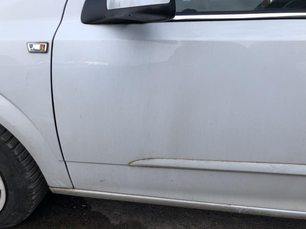 Opel Astra H GTC T&uuml;r vorn links Fahrert&uuml;r im Rohbau 10U Casablancawei&szlig;