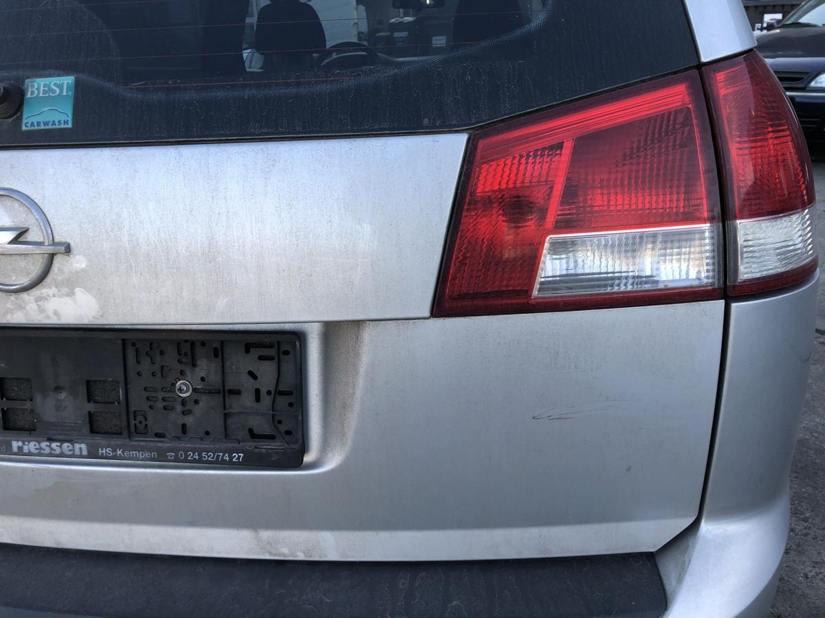 Opel Vectra C Caravan bis05 Heckklappe mit Scheibe Kofferklappe 2AU Starsilber