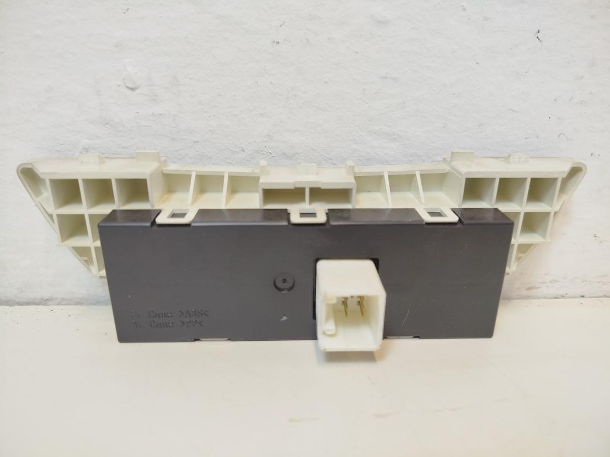 Toyota IQ Typ AJ Anzeige Display Kontrollleuchten Sicherheitsgurt und Airbag