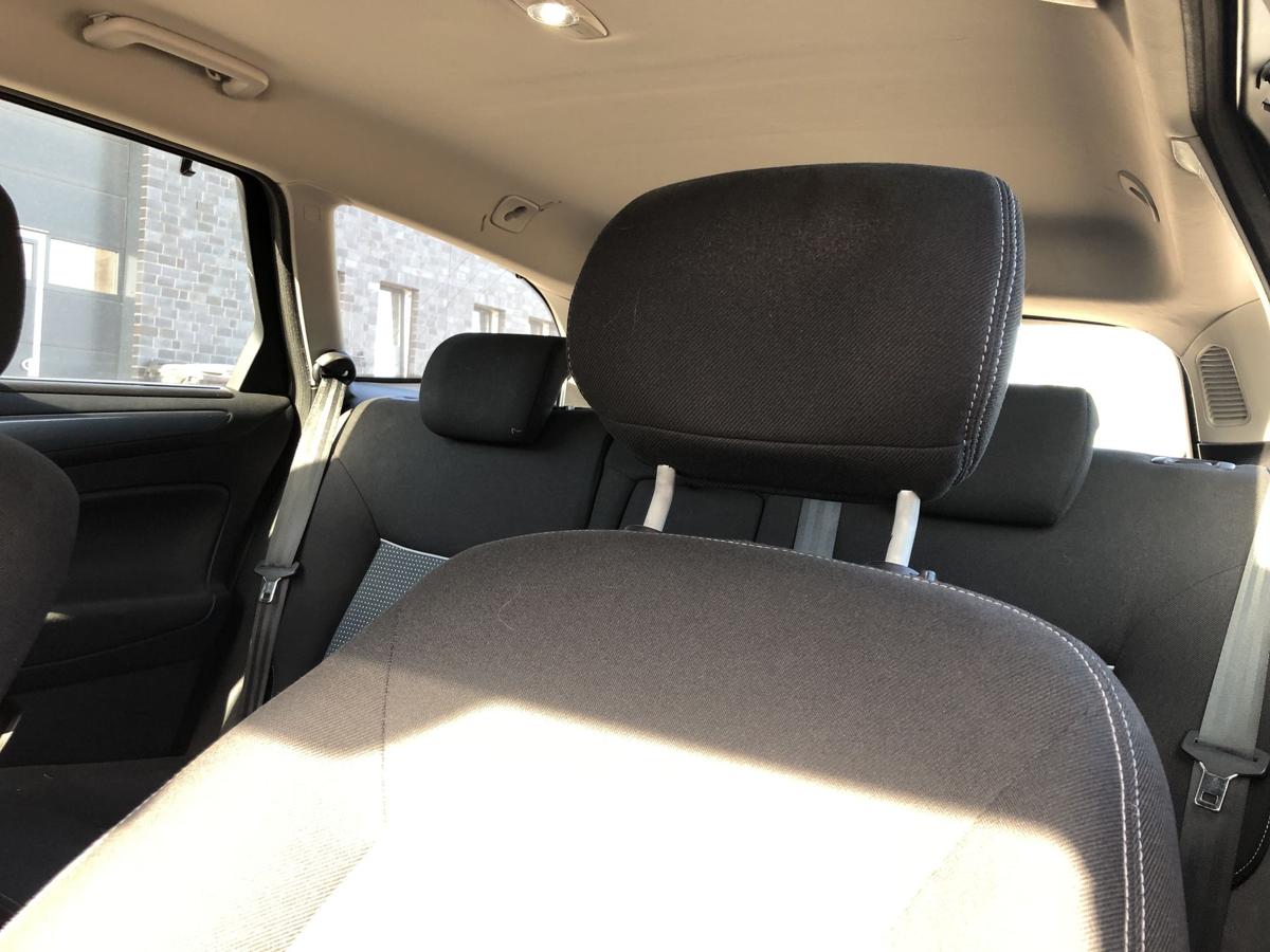 Ford Mondeo MK4 BA7 Turnier Sitz vorn links Stoffsitz Autositz mit Heizung