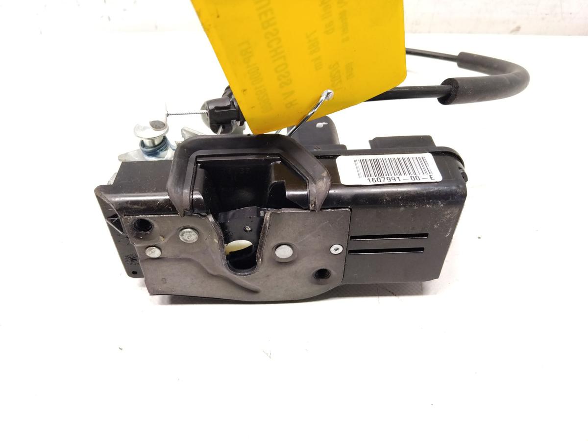 Tesla Model S Facelift original T&uuml;rschlo&szlig; vorn rechts Bj.2023