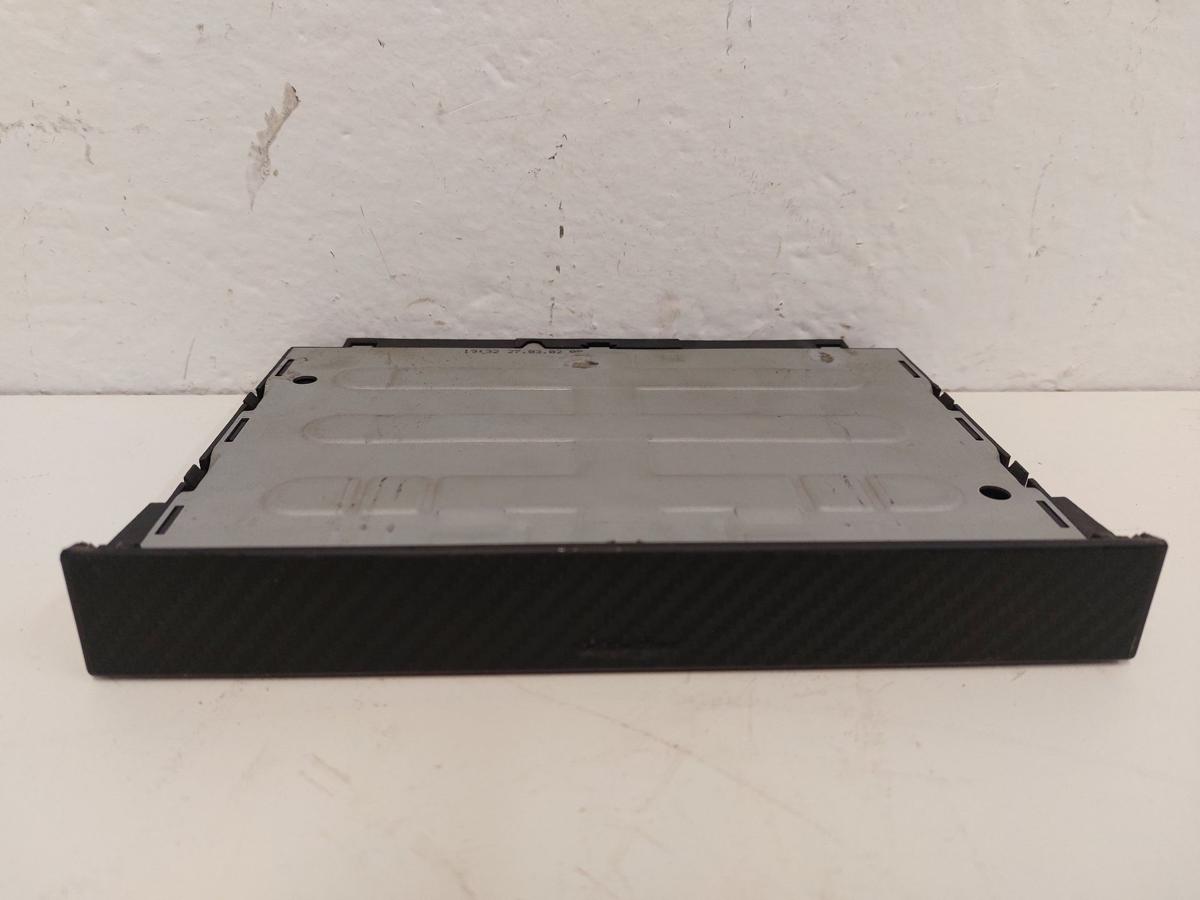 VW Bora 1J Becherhalter Getränkehalter Dosenhalter Halter vorn foliert Carbon