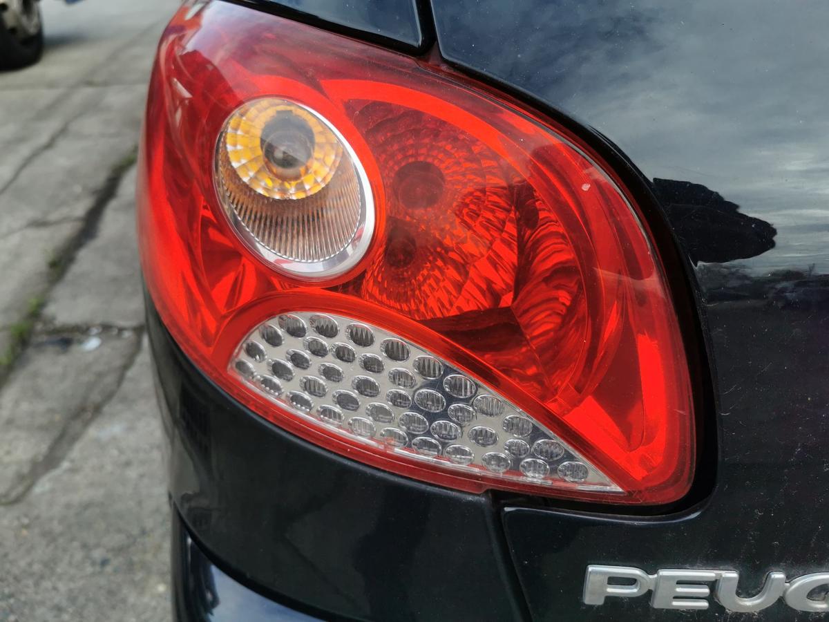 Peugeot 206+ 2M Rückleuchte Schlussleuchte Rücklicht Schlusslicht hinten links