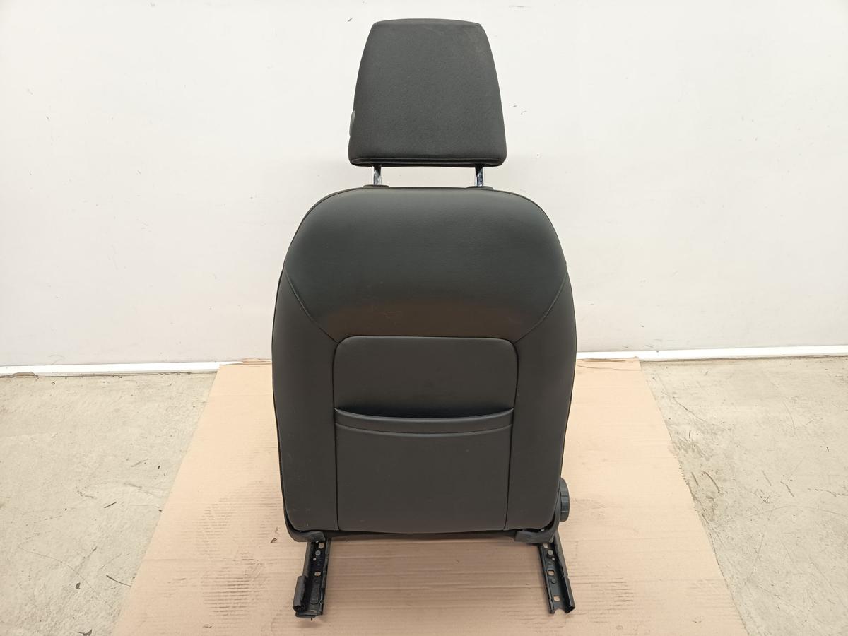 Skoda Octavia III 5E original Sitz vorn rechts Beifahrer Stoff schwarz Bj 2016