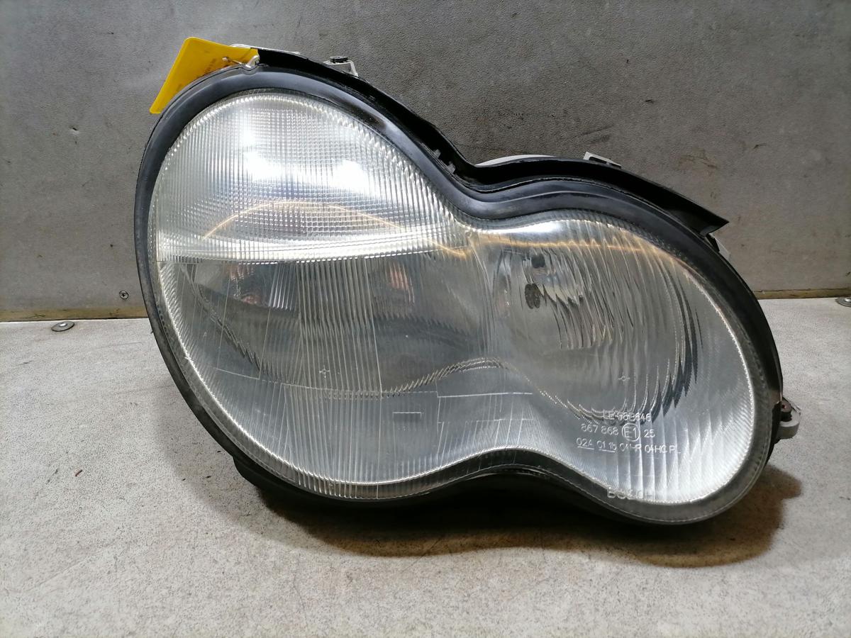 Mercedes W203 original Scheinwerfer vorn rechts Halogen Hersteller Bosch Bj.2003