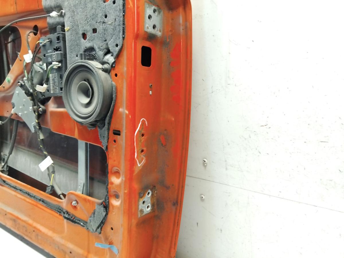 Mercedes Benz Vito 639 T&uuml;r vorn links Fahrert&uuml;r 3534 Feuerrot BJ2008