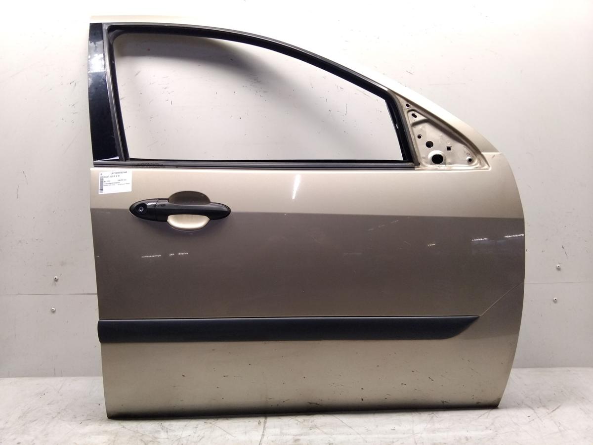 Ford Focus 1 T&uuml;r vorn rechts Beifahrert&uuml;r veneziagoldmetallic 5-T&uuml;rer Bj.1999