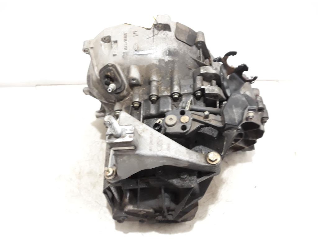 Ford Mondeo MK3 Getriebe Schaltgetriebe 4S7R7002DB 1,8 81kw CGBA BJ2006