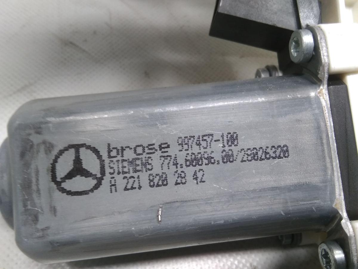 Mercedes S-Klasse W221 original Fensterhebermotor vorn rechts 2218202842 BJ2006