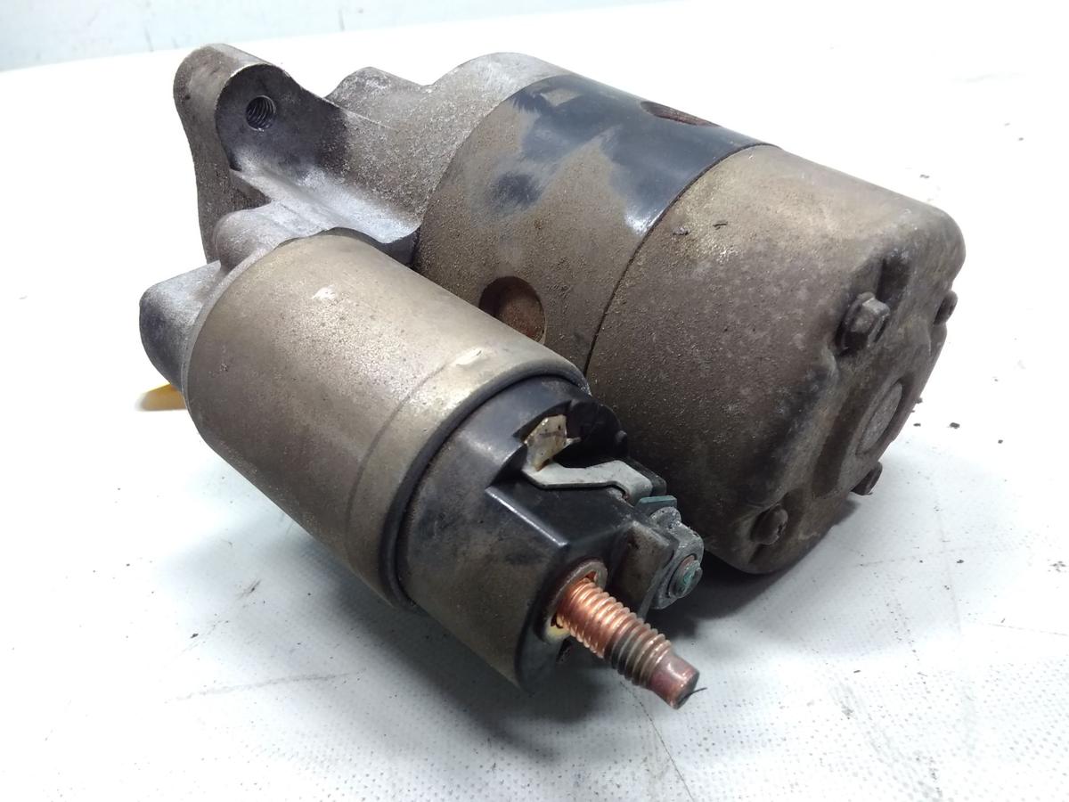 Peugeot 206 original Anlasser Starter 1.1 44kw HFX Bj.2001